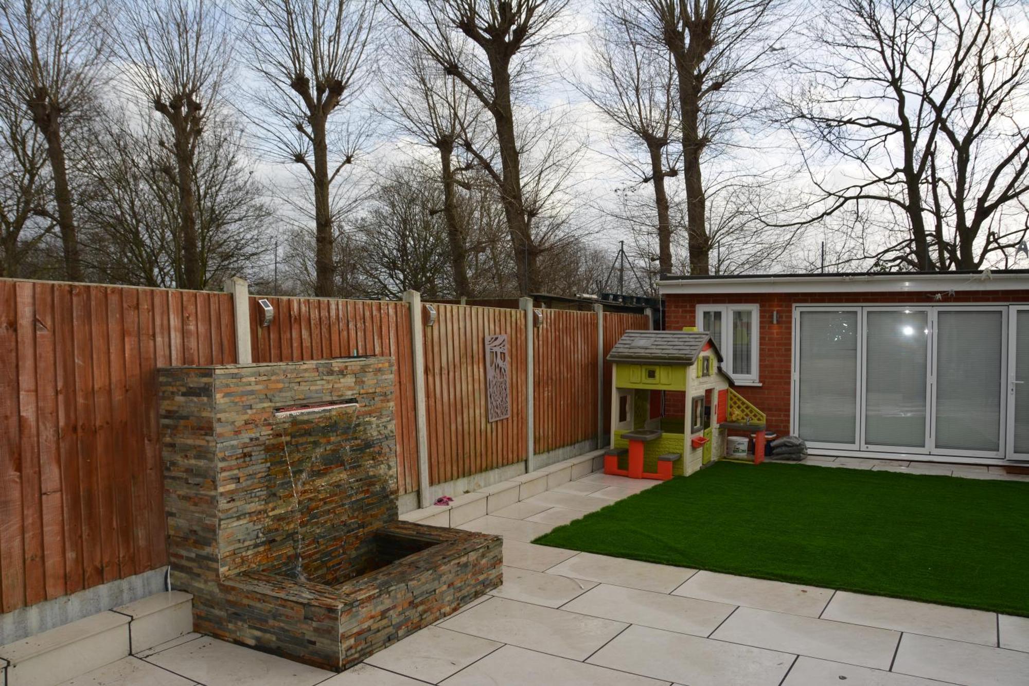 Cozy, Modern, Spacious 4 Bedroom House In London Romford Exteriér fotografie