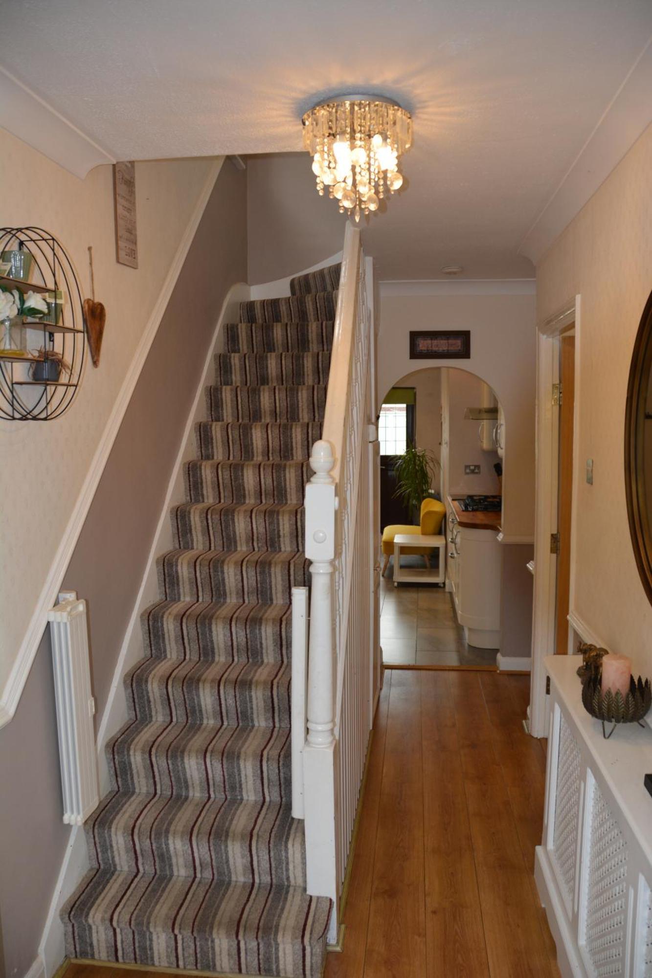 Cozy, Modern, Spacious 4 Bedroom House In London Romford Exteriér fotografie